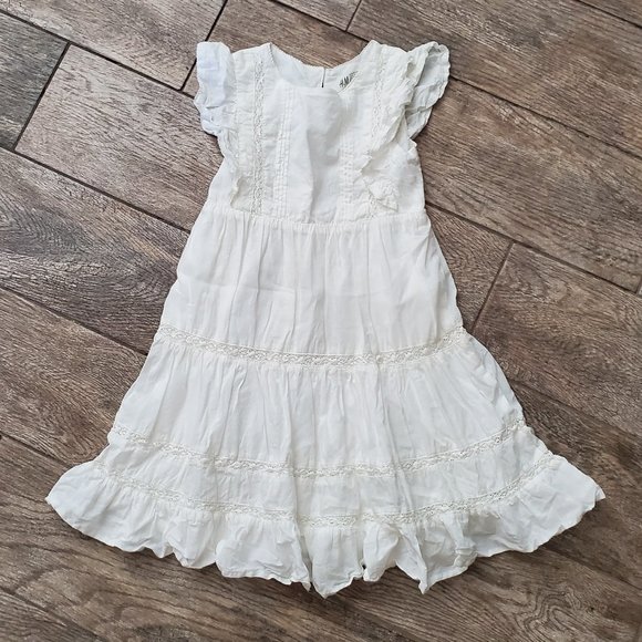 H&M Other - H&M white ruffle and lace tiered boho dress size 4/5 girl